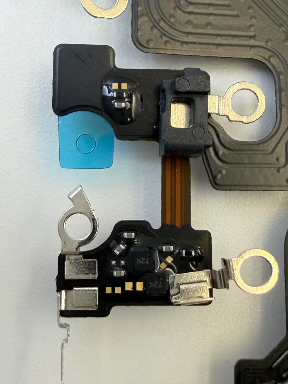 High Quality Compatible iPhone 13 Pro Charging Port Flex Cable photograph 2