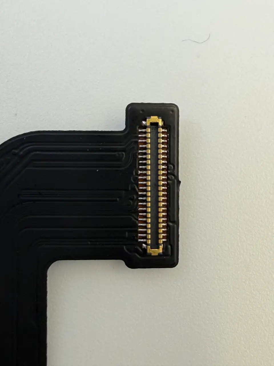 High Quality Compatible iPhone 13 Pro Charging Port Flex Cable photograph 6