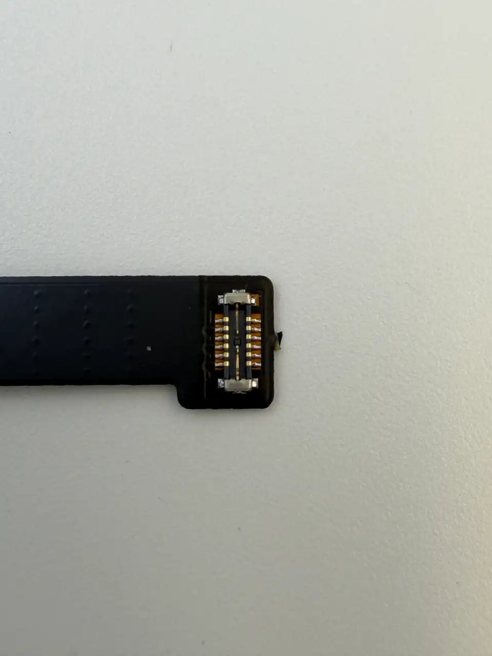 High Quality Compatible iPhone 13 Pro Charging Port Flex Cable photograph 8