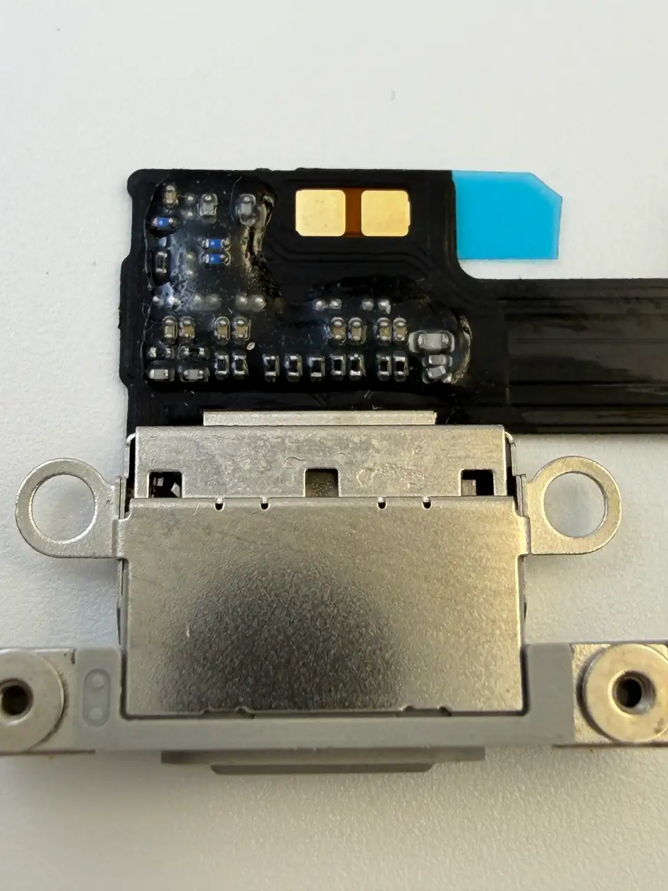 High Quality Compatible iPhone 16 Pro Charging Port Flex Cable photograph 2