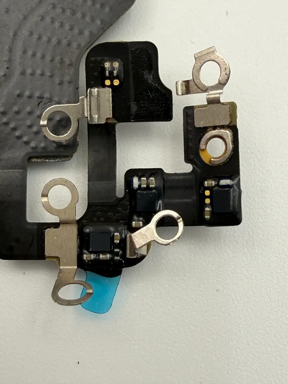 Original Pulled iPhone 16e Charging Port Flex Cable photograph 5