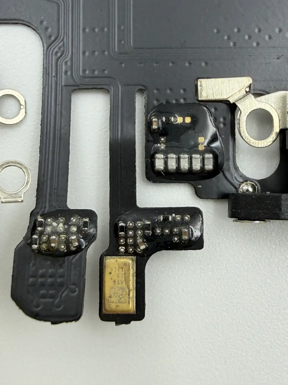 Standard Compatible iPhone 12 Pro Max Charging Port Flex Cable photograph 3