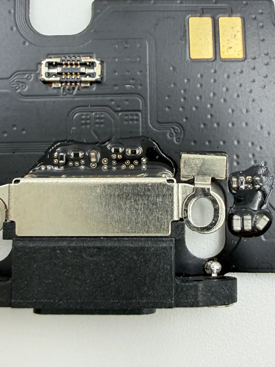 Standard Compatible iPhone 12 Pro Max Charging Port Flex Cable photograph 4