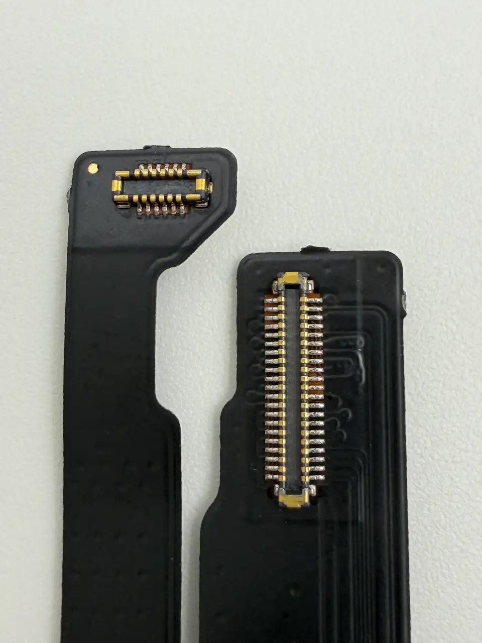 Standard Compatible iPhone 17 Charging Port Flex Cable photograph 6