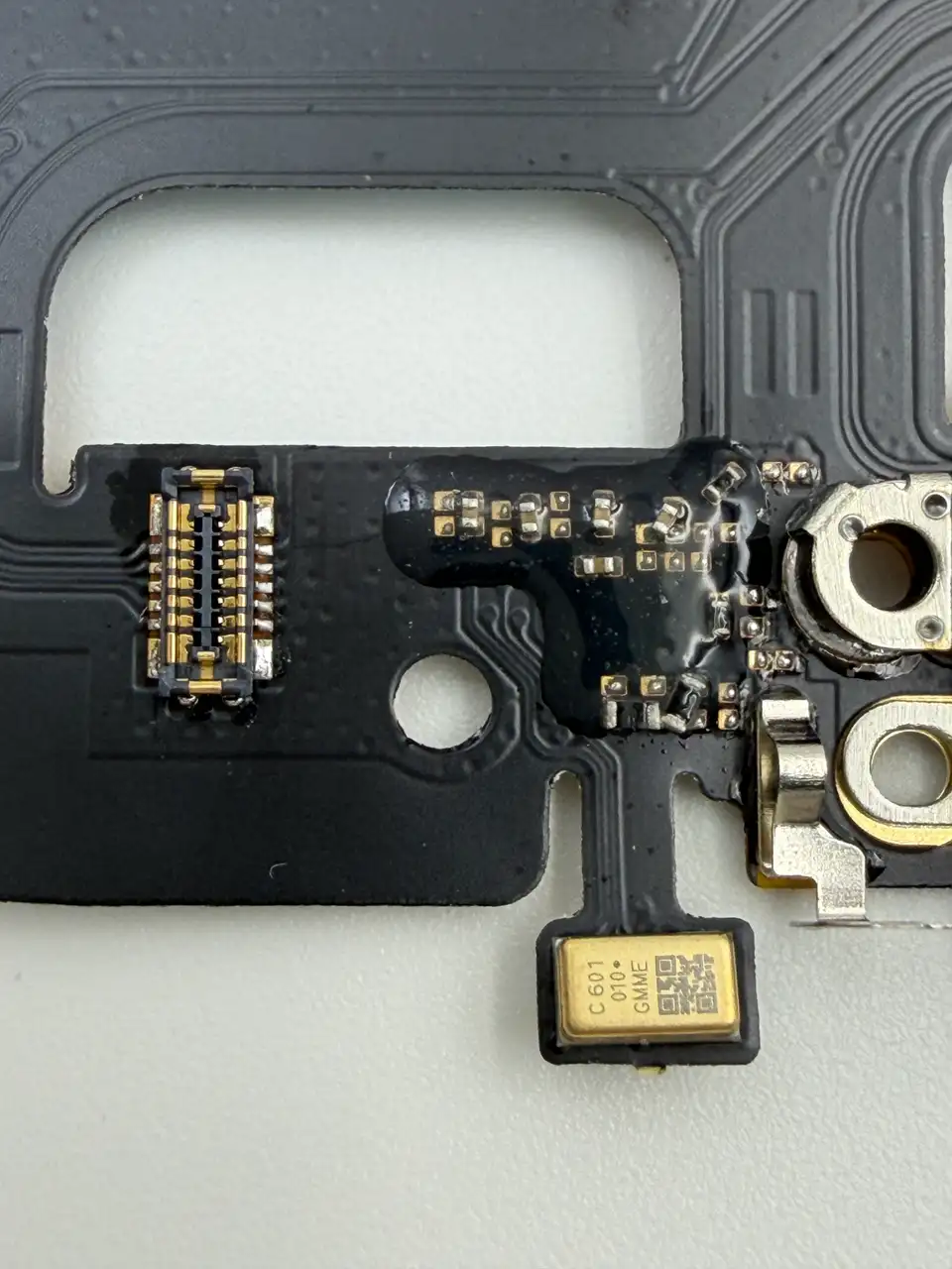 Standard Compatible iPhone 7 Charging Port Flex Cable photograph 2