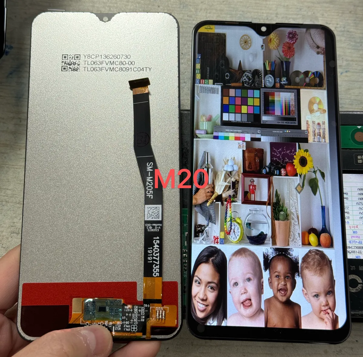 Samsung M20 screen sample showing front and back